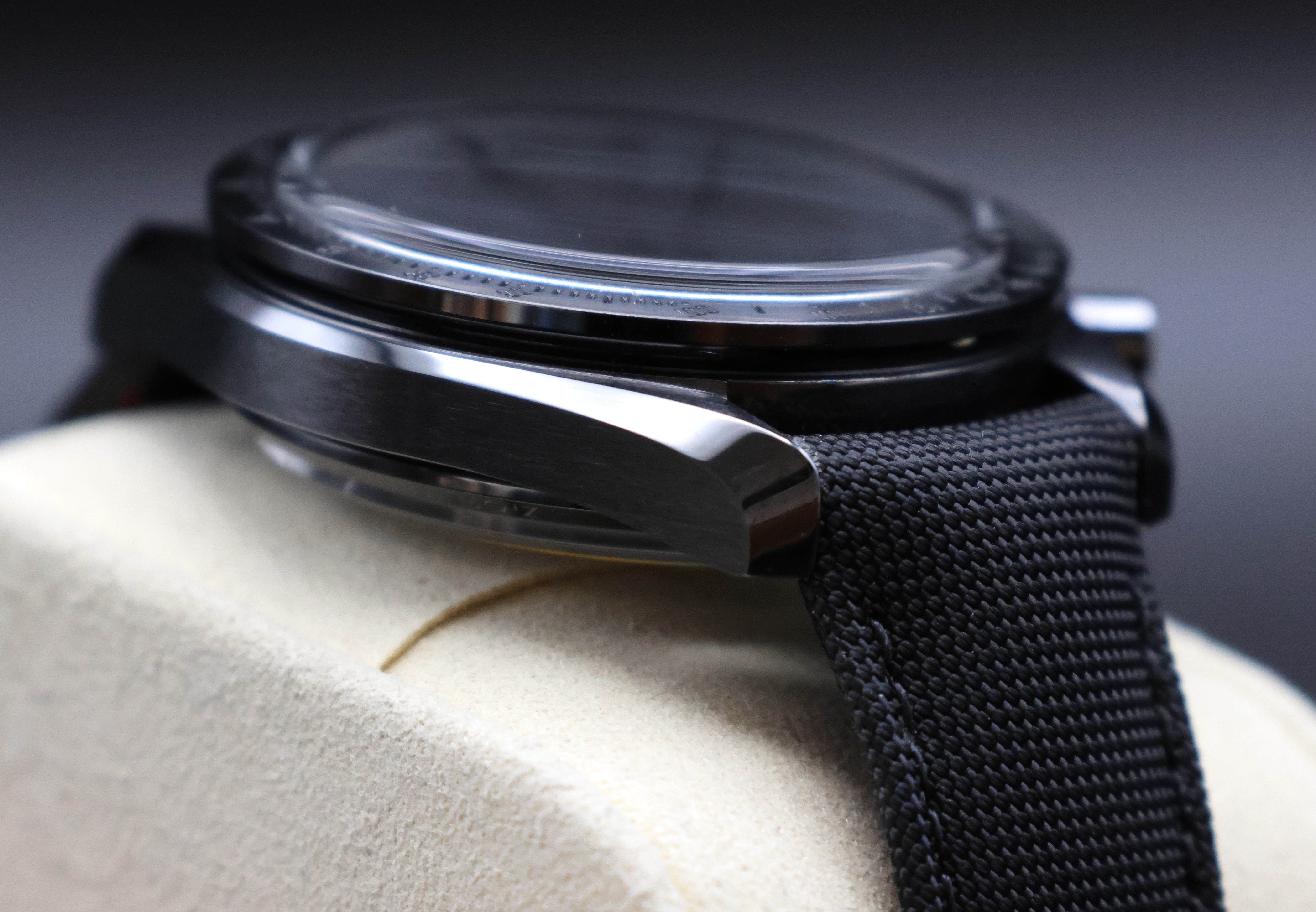 Omega Speedmaster Dark Side of the Moon – A Bold Icon in Black Ceramic