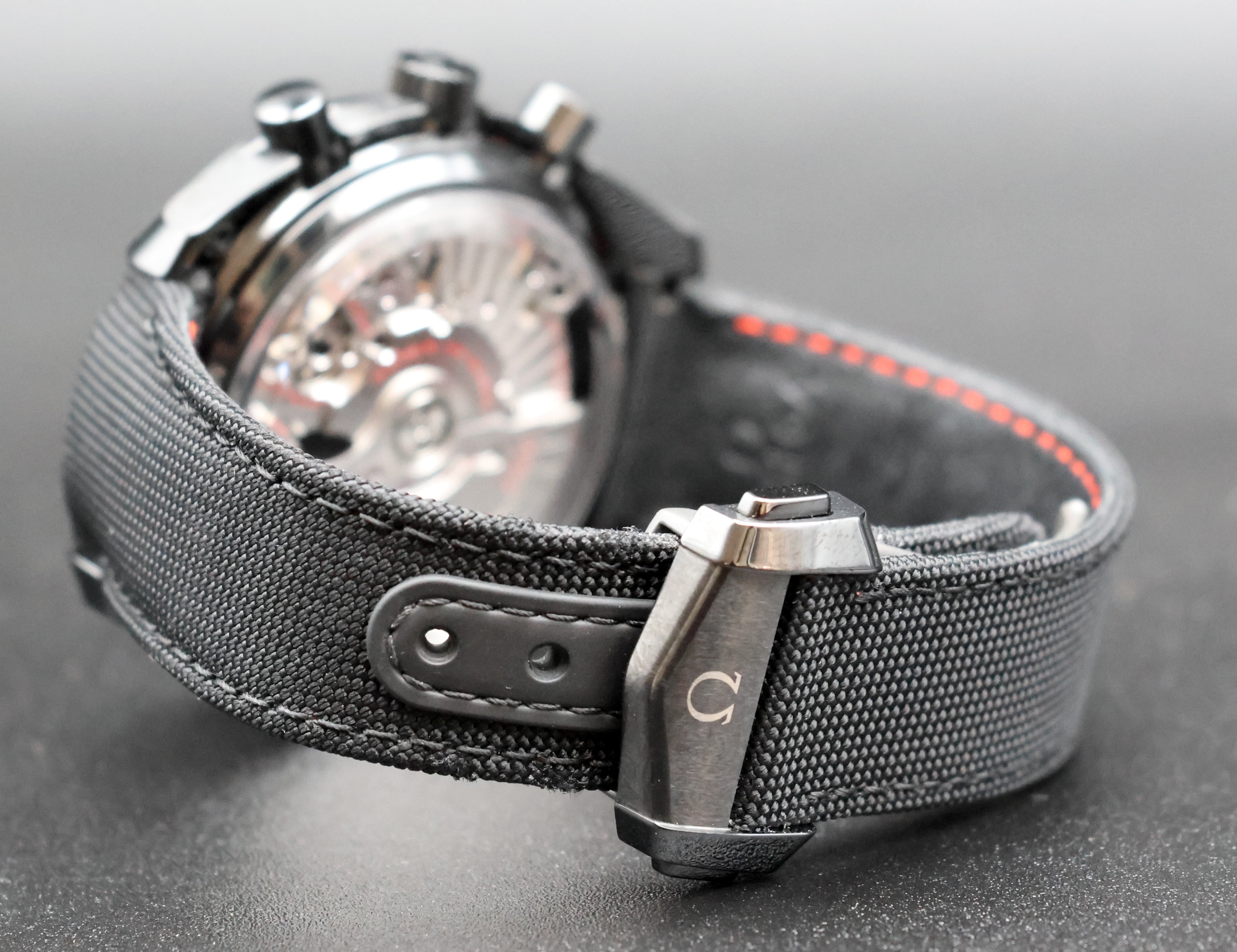 Omega Speedmaster Dark Side of the Moon – A Bold Icon in Black Ceramic