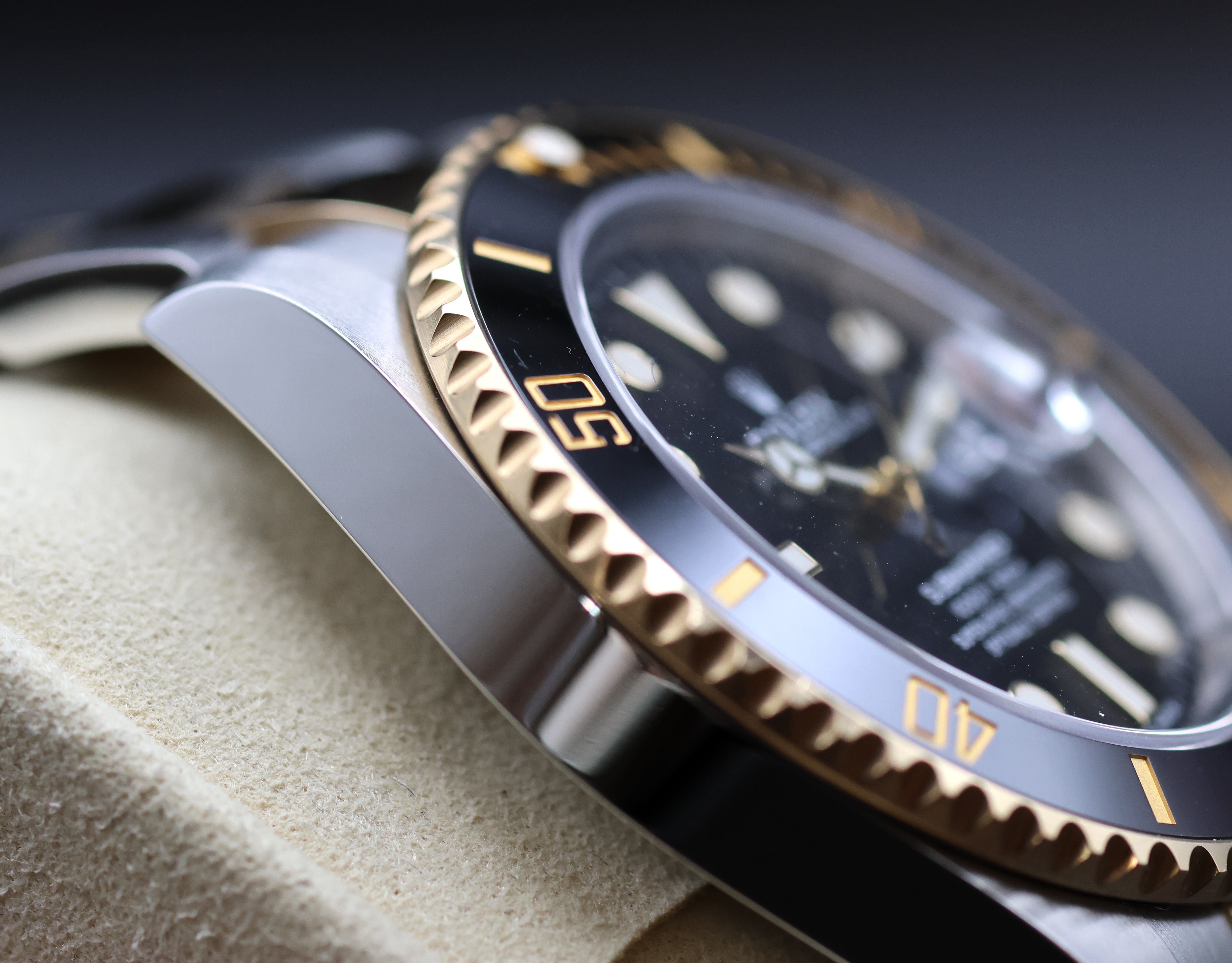 Rolex Submariner Date
Oyster Perpetual – Reference 116613LN