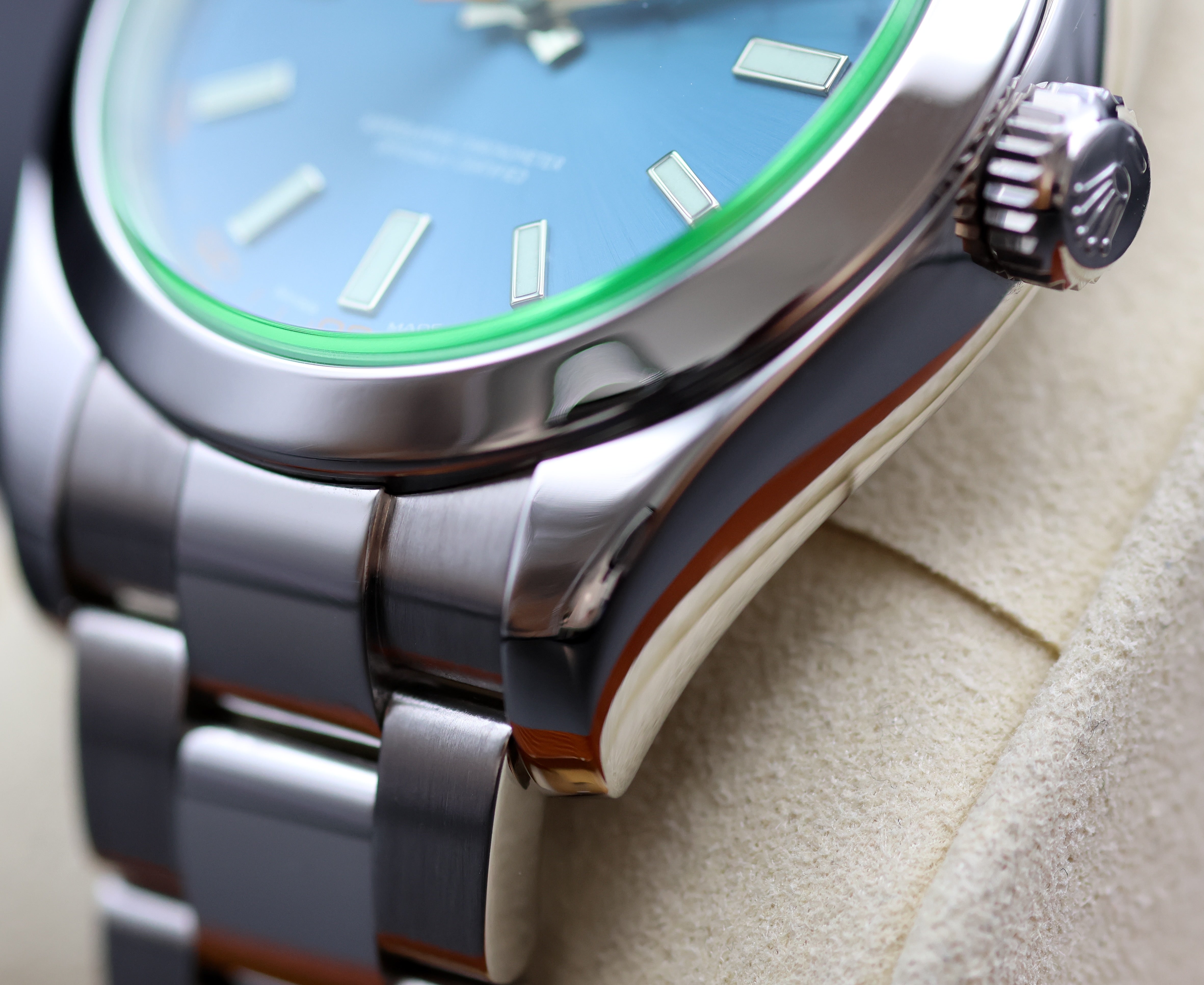 Rolex Milgauss 116400GV – Z-Blue Dial with Green Sapphire Crystal