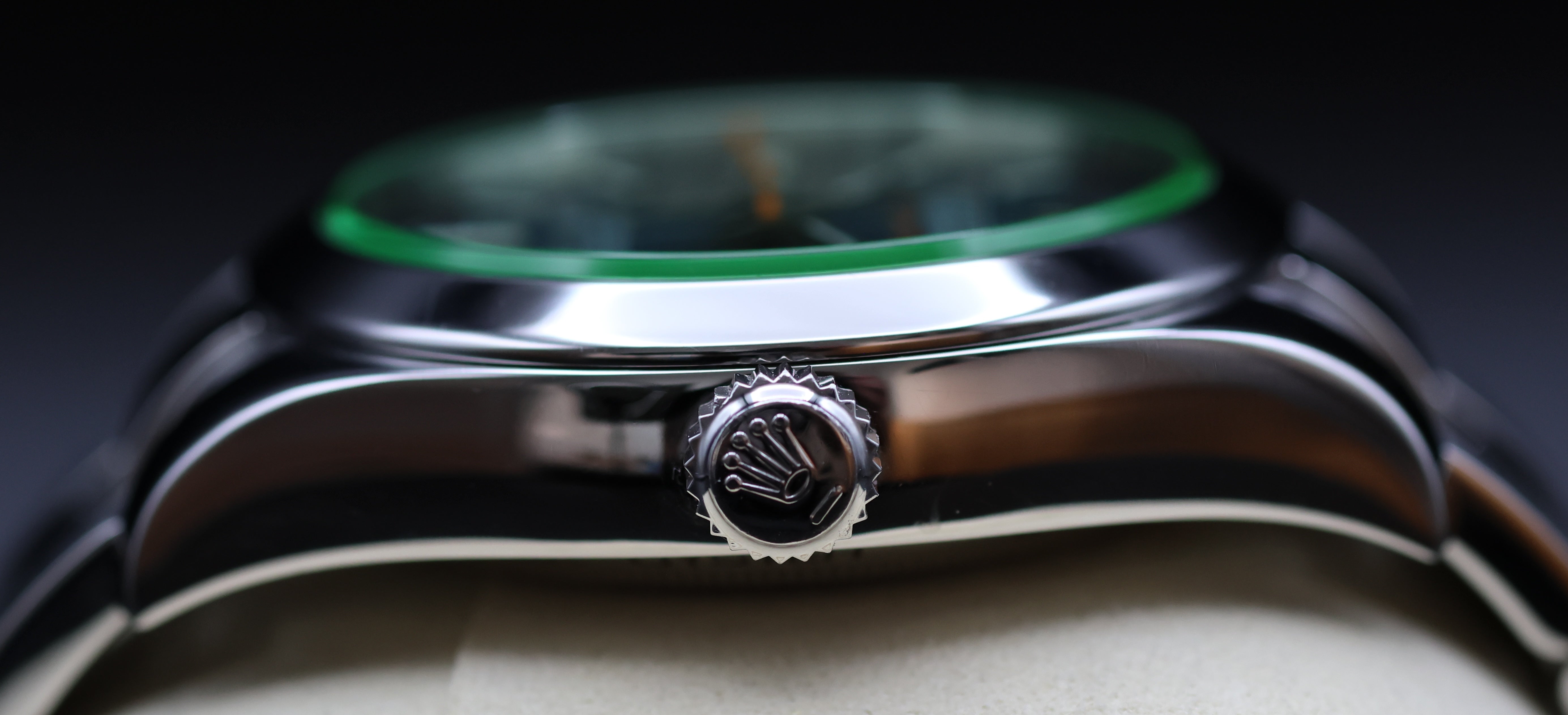 Rolex Milgauss 116400GV – Z-Blue Dial with Green Sapphire Crystal