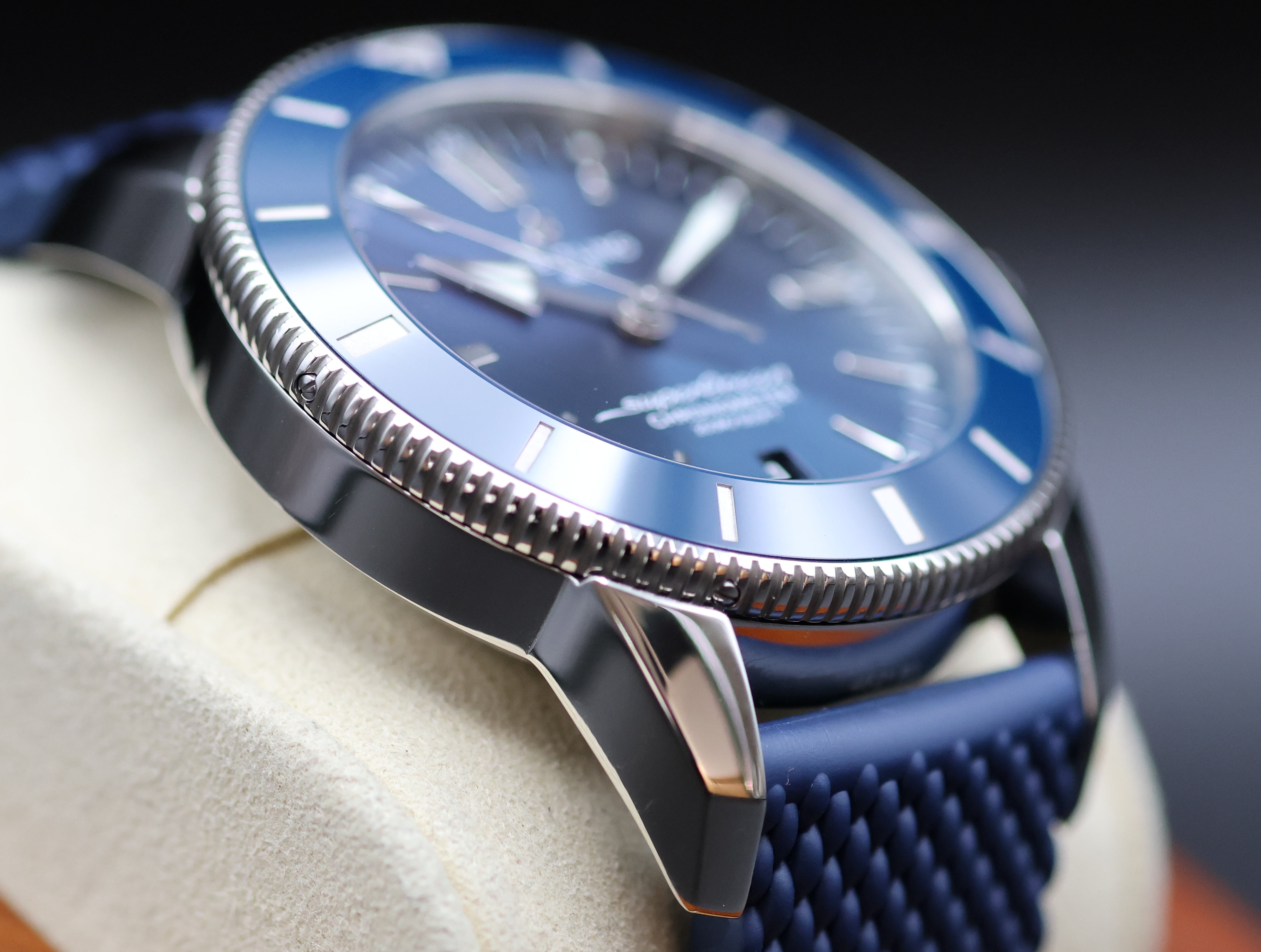 BREITLING Superocean Automatic 44