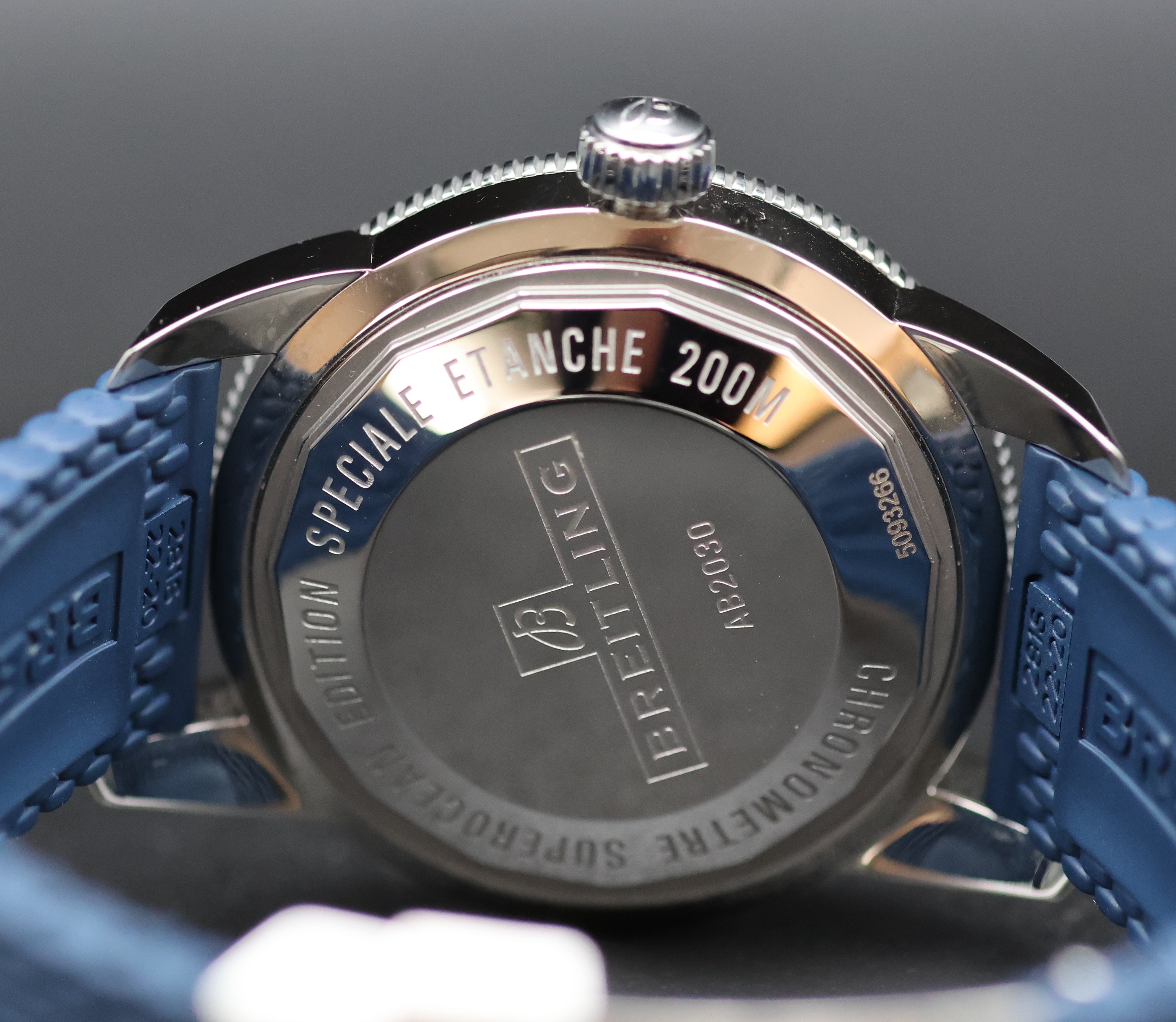 BREITLING Superocean Automatic 44