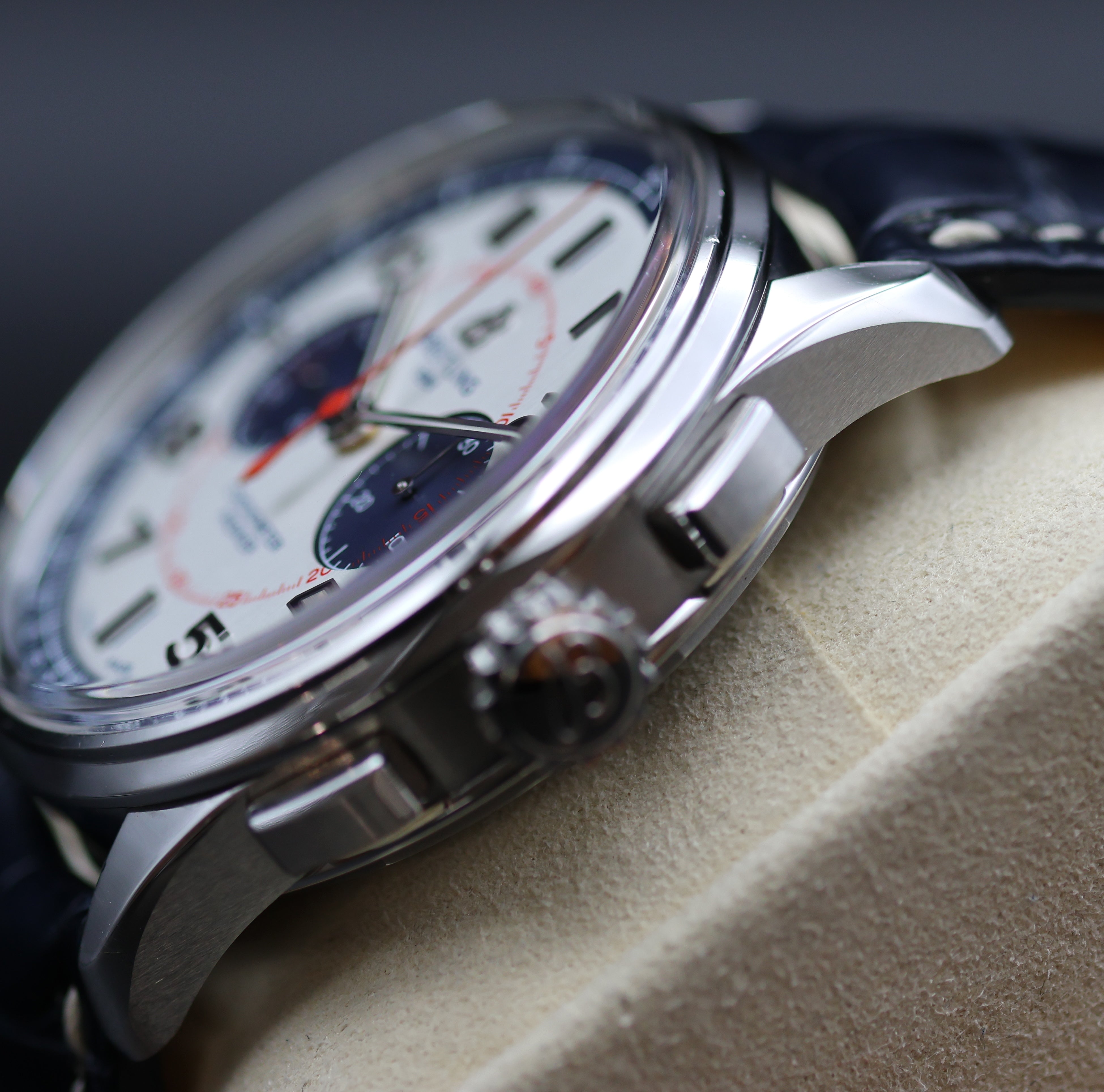 Breitling Premier B01 Bentley Mulliner