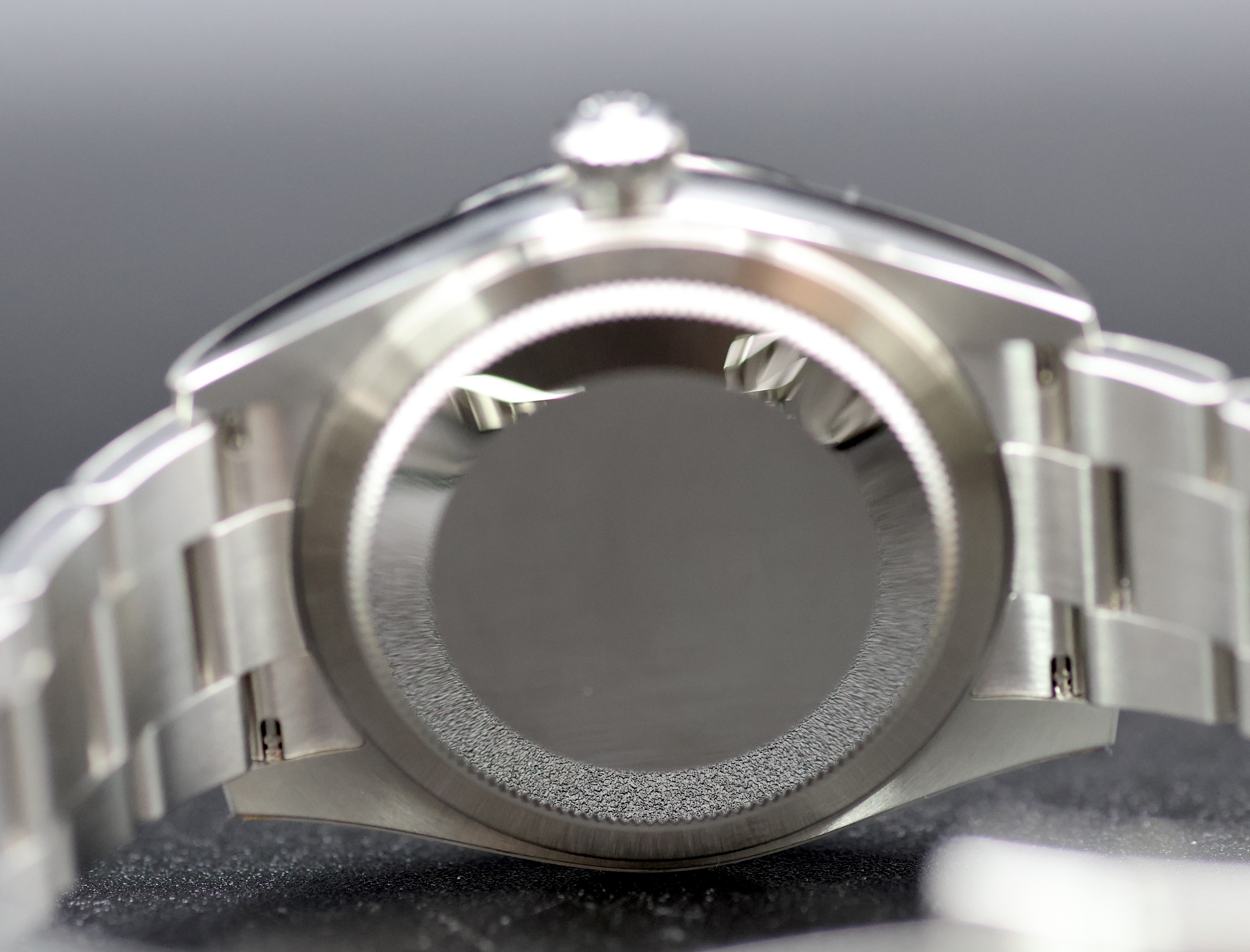 Rolex Sky-Dweller 336934 – White Dial, 42mm – Oystersteel & White Gold