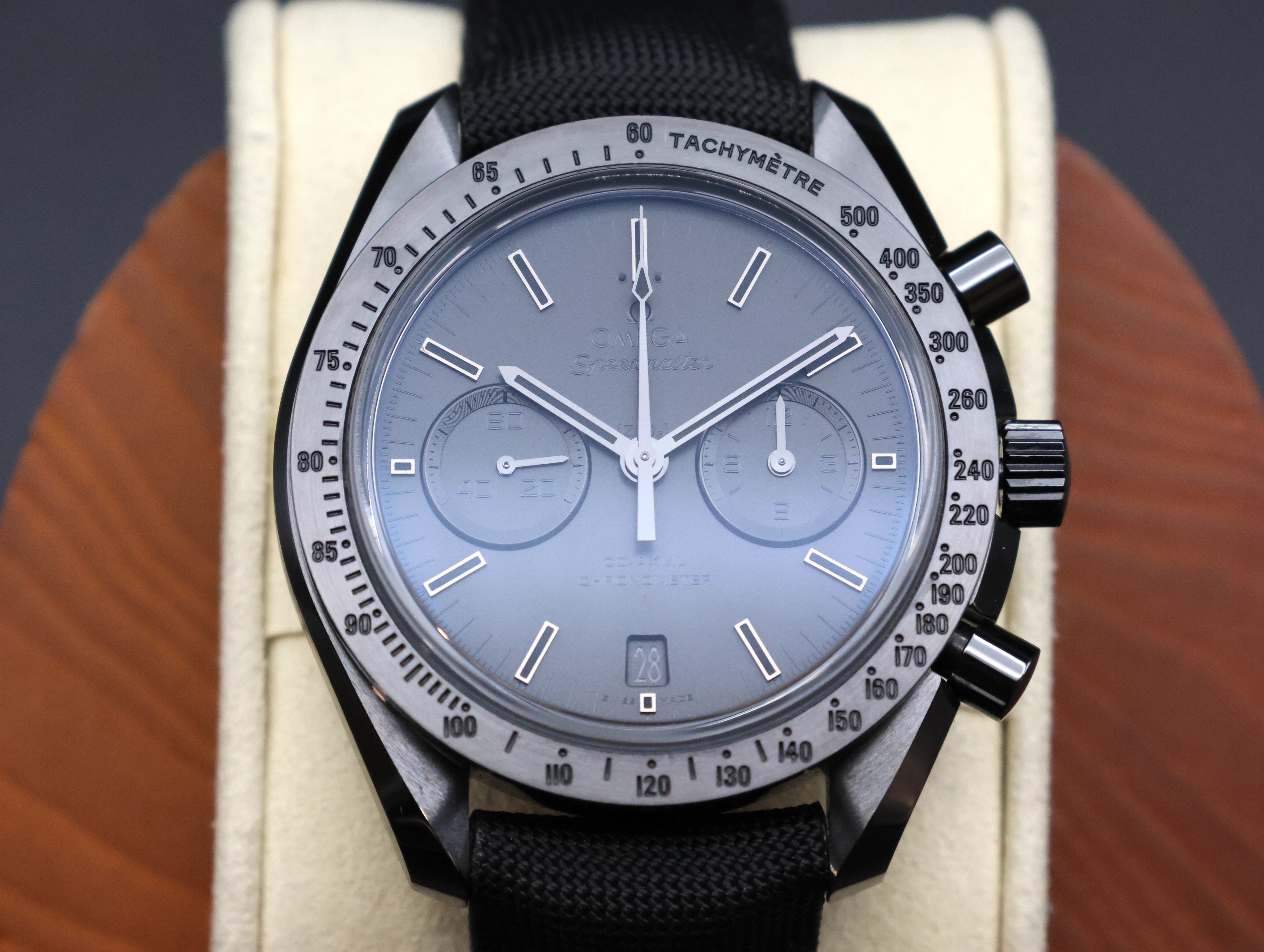 Omega Speedmaster Dark Side of the Moon – A Bold Icon in Black Ceramic